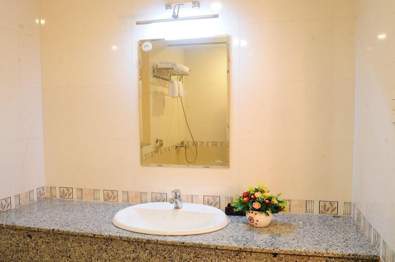 Dong Do Hotel Ho Chi Minh City Bagian luar foto